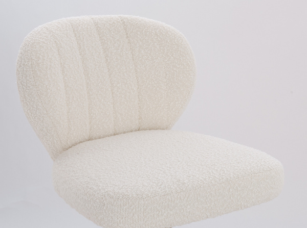 HR193N Scaun Crem Boucle cu Bază Cromata