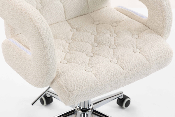 HR8404K Scaun Crem Boucle cu Bază Cromata